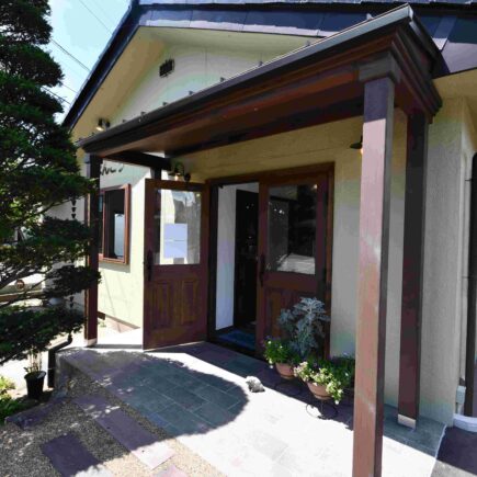 食堂ほんごう 伊那市